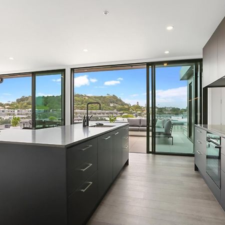 Appartement Enfield Sky - Brand New Luxury Penthouse à Auckland Extérieur photo