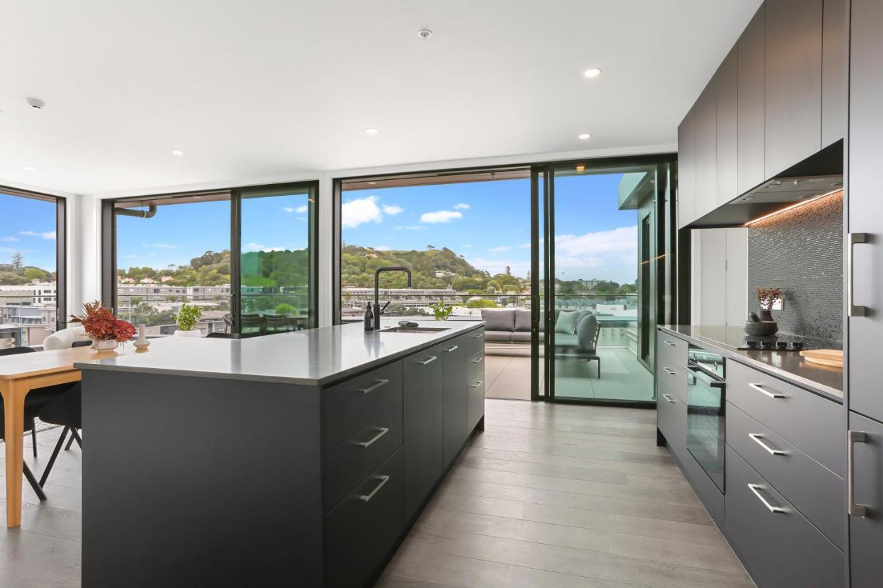 Appartement Enfield Sky - Brand New Luxury Penthouse à Auckland Extérieur photo