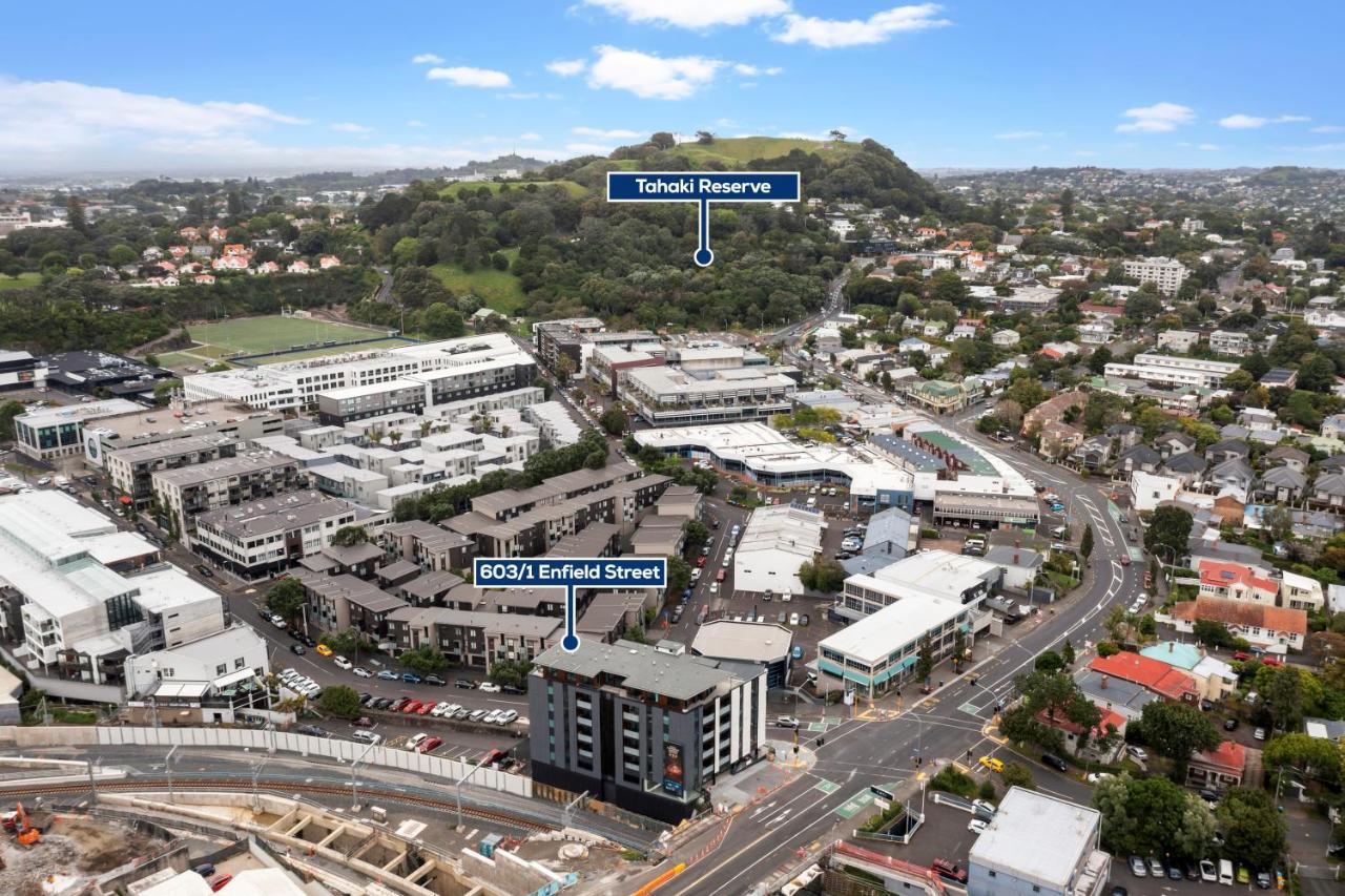 Appartement Enfield Sky - Brand New Luxury Penthouse à Auckland Extérieur photo